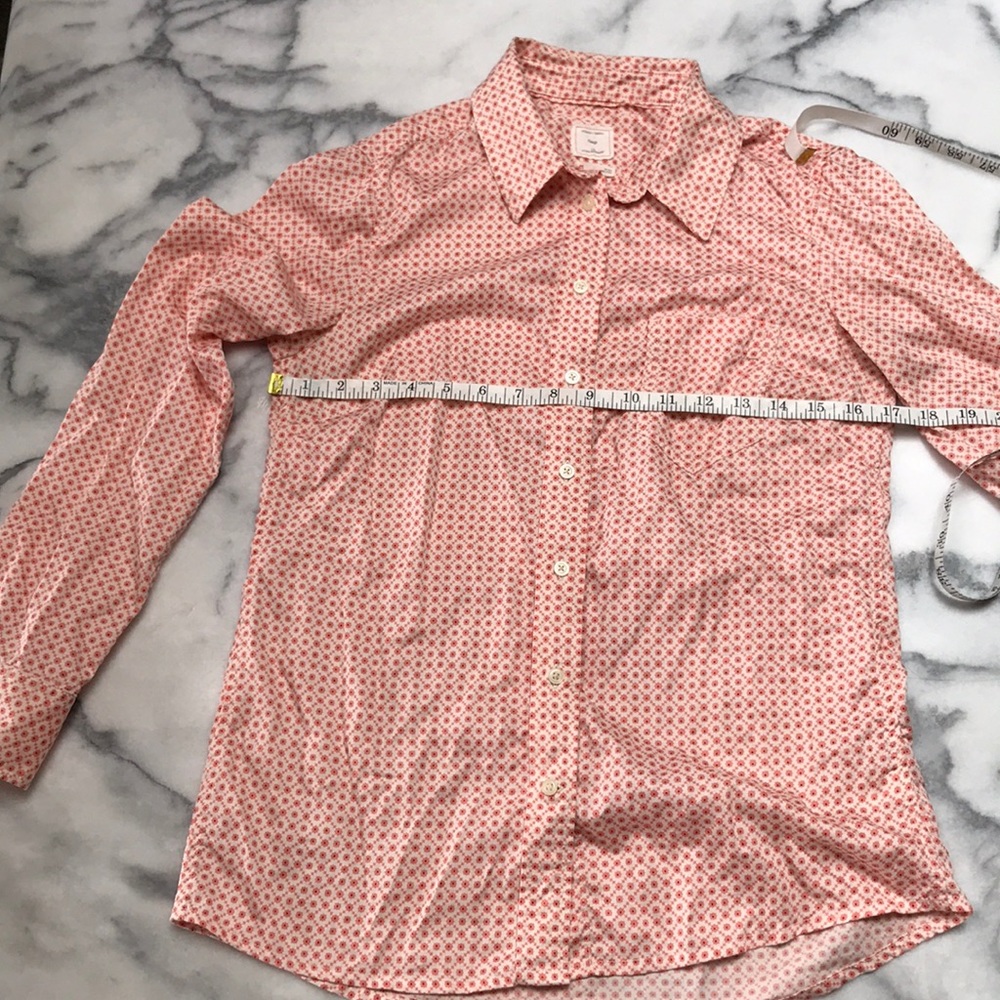 Gap fitted boyfriend button down shirt